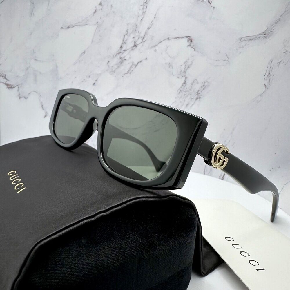 New Gucci Sunglasses Black Square Rectangular Gold Interlocking GG Metal Logo